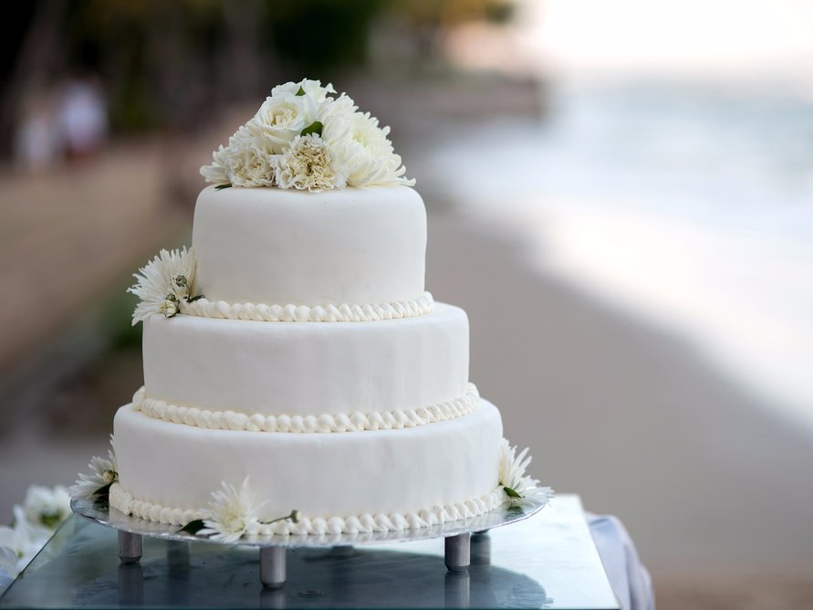 Soehannahall-article-wedding-8-Fakta-Kue-Pernikahan1