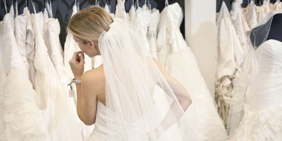 Soehannahall-article-wedding-bahan gaun