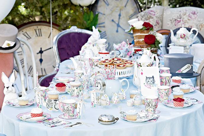 Soehannahall-article-wedding-inspirasi-film-Alice
