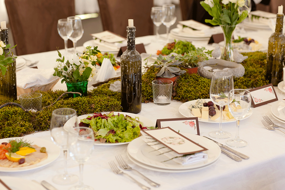 Soehannahall-article-wedding-sitdown-dinner-decorations